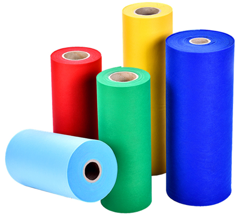 هناك العديد من استخدامات الأقمشة غير المنسوجة: التنوع يلتقي بالابتكار